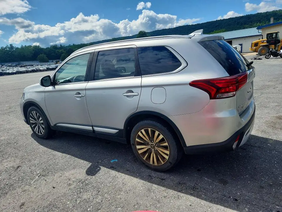 2020 MITSUBISHI OUTLANDER SE  