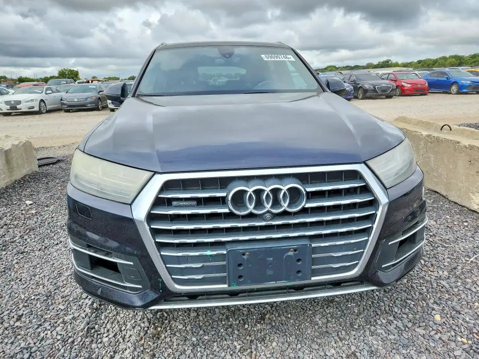 2017 AUDI Q7 PRESTIGE  