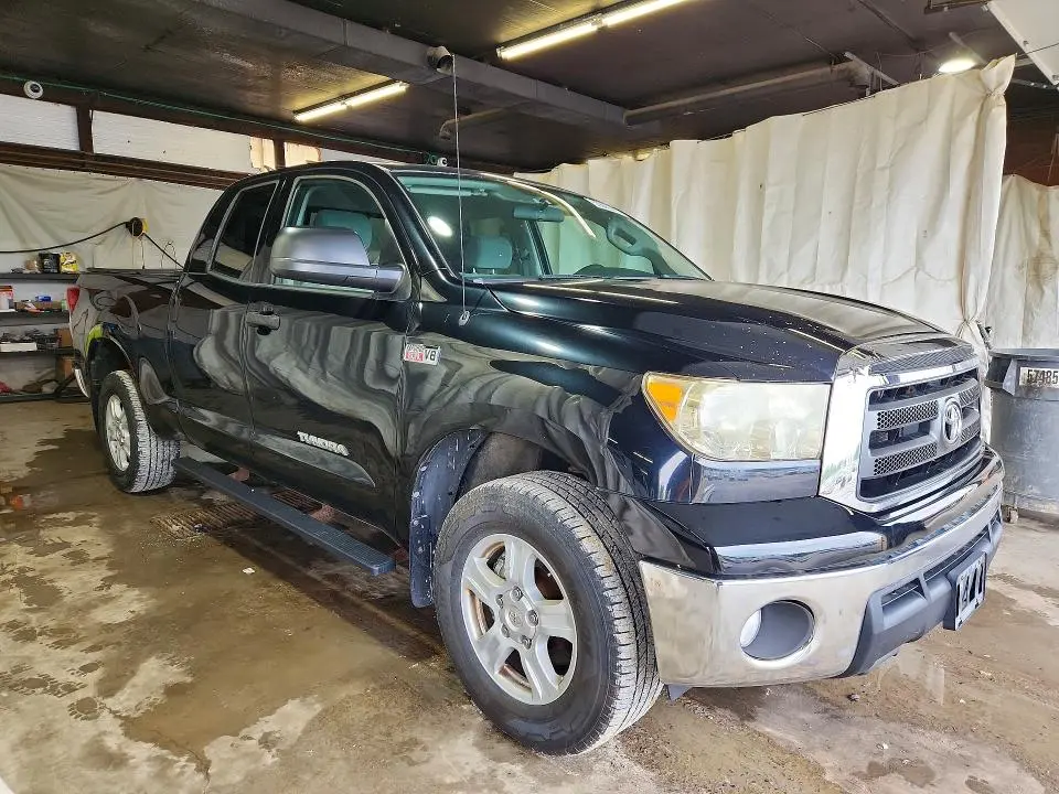 2010 TOYOTA TUNDRA DOUBLE CAB SR5  