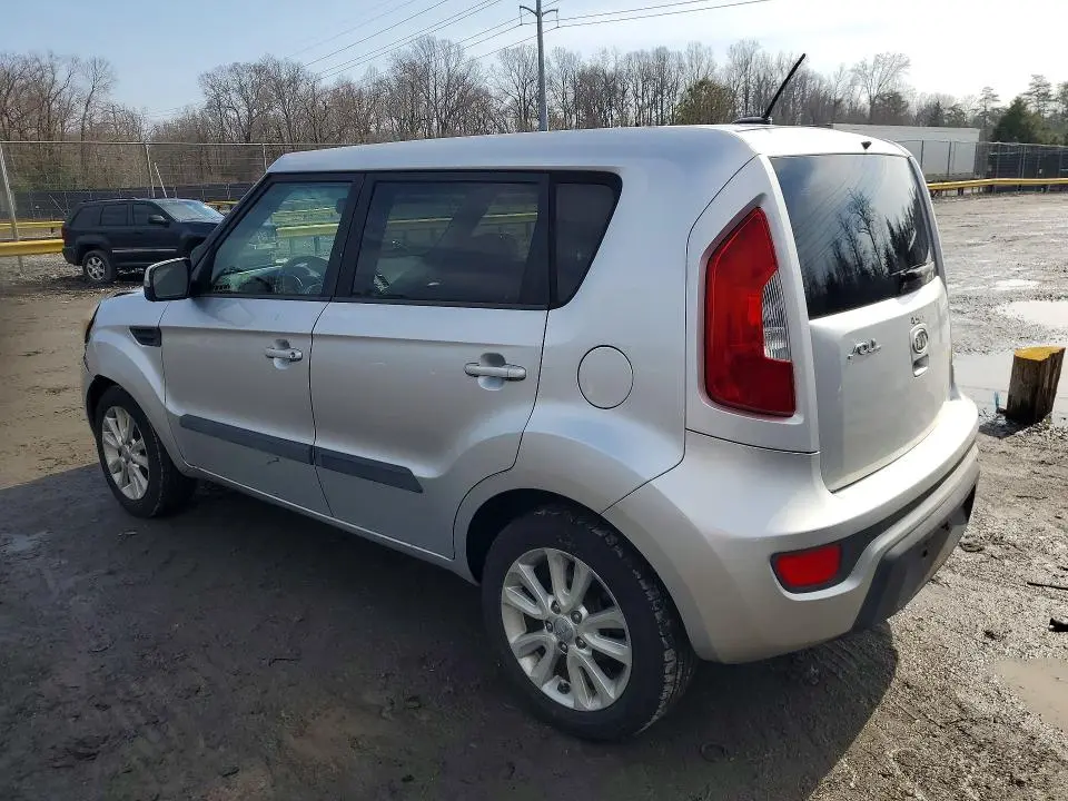 2012 KIA SOUL +  