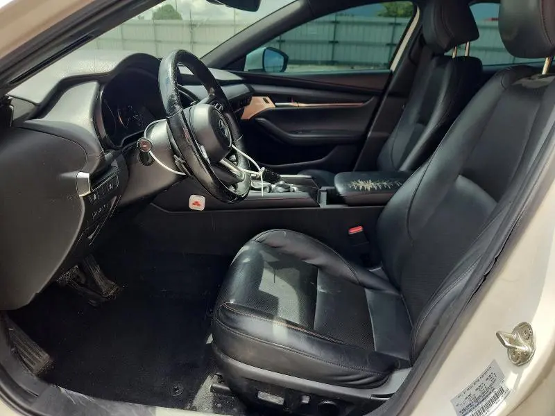 2022 MAZDA 3 PREMIUM  