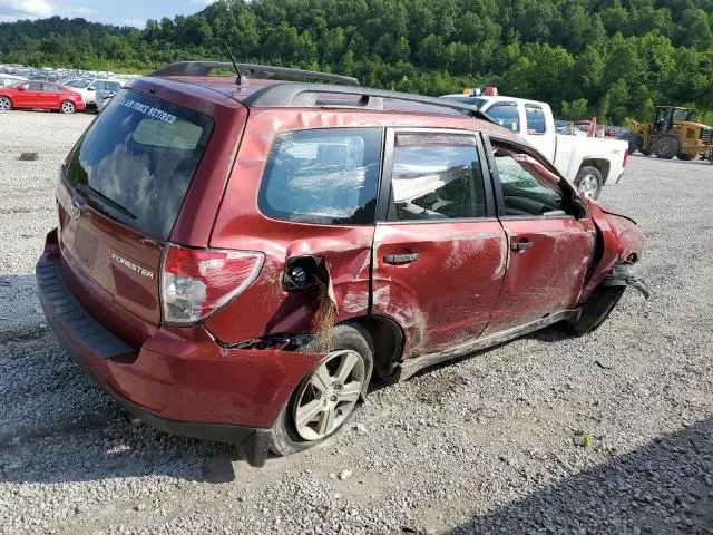 2010 SUBARU FORESTER XS  