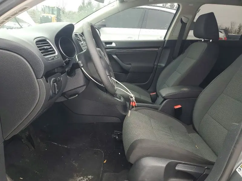 2011 VOLKSWAGEN JETTA S  