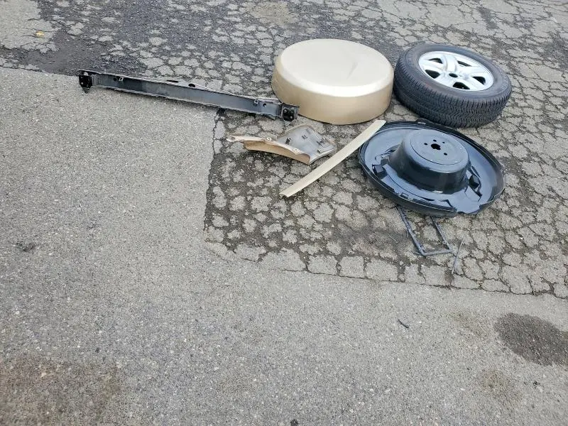 2010 TOYOTA RAV4 LIMITED  