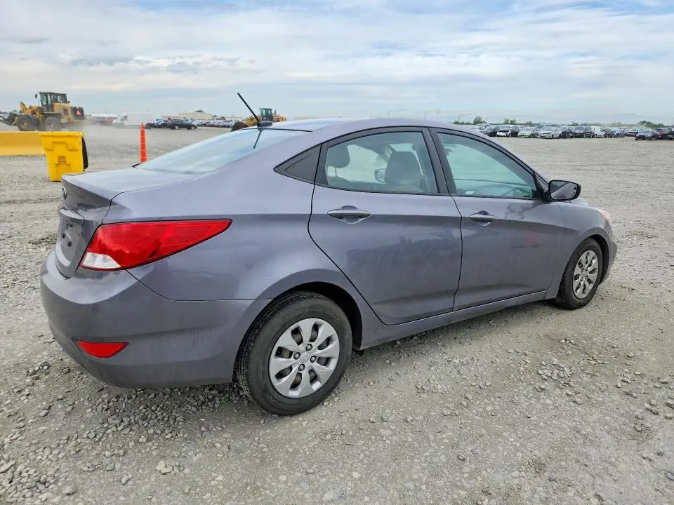 2015 HYUNDAI ACCENT GLS  