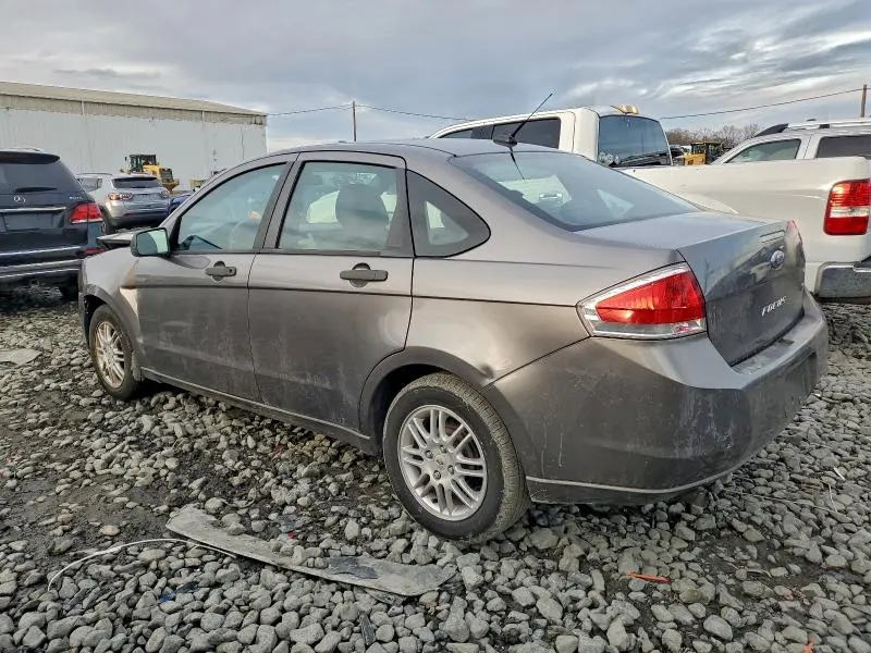 2011 FORD FOCUS SE  
