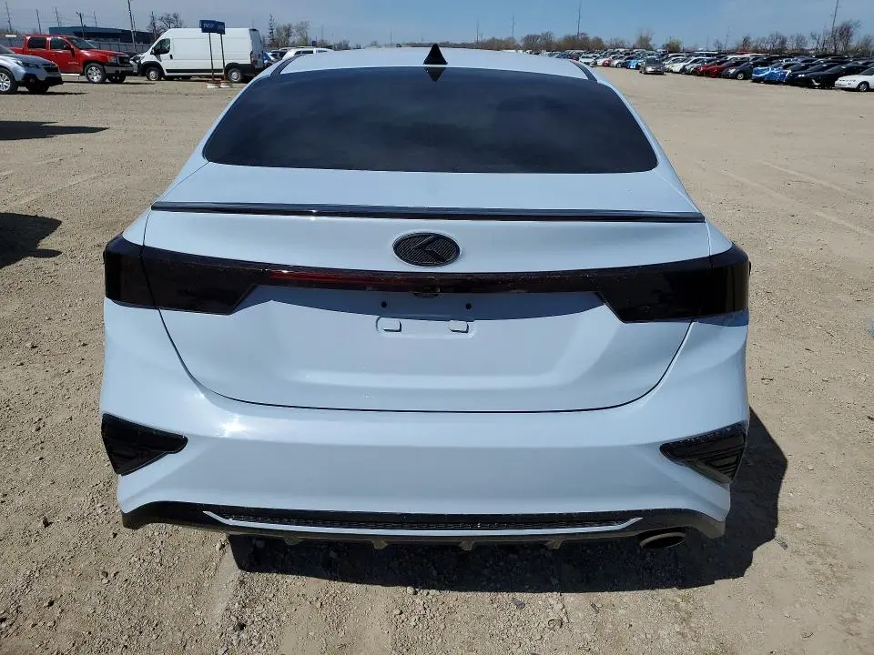 2020 KIA FORTE GT LINE  