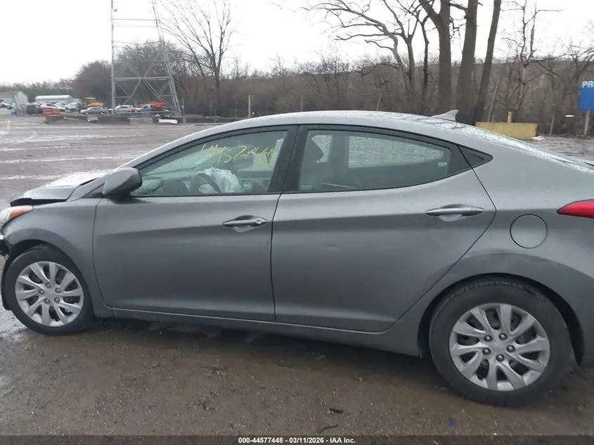 2012 HYUNDAI ELANTRA GLS