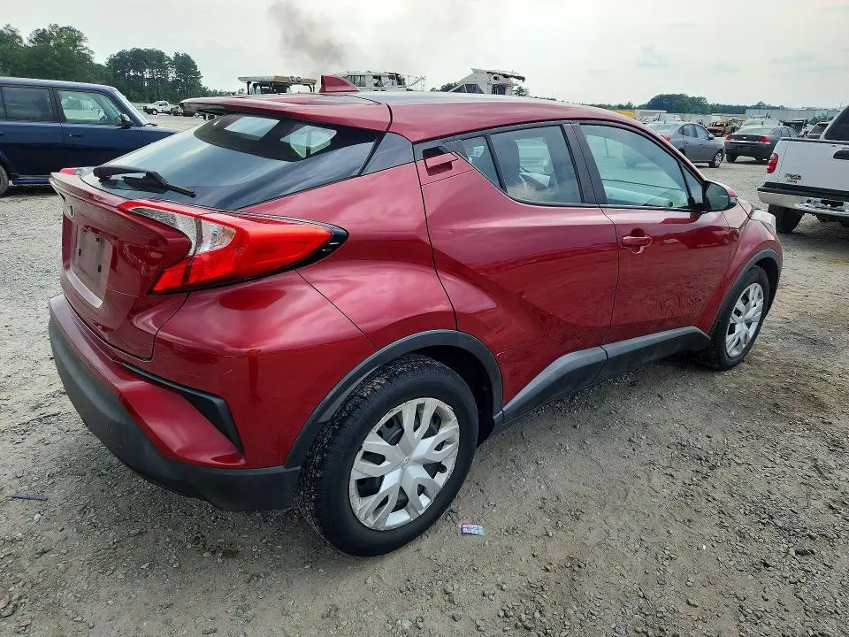 2019 TOYOTA C-HR LE  