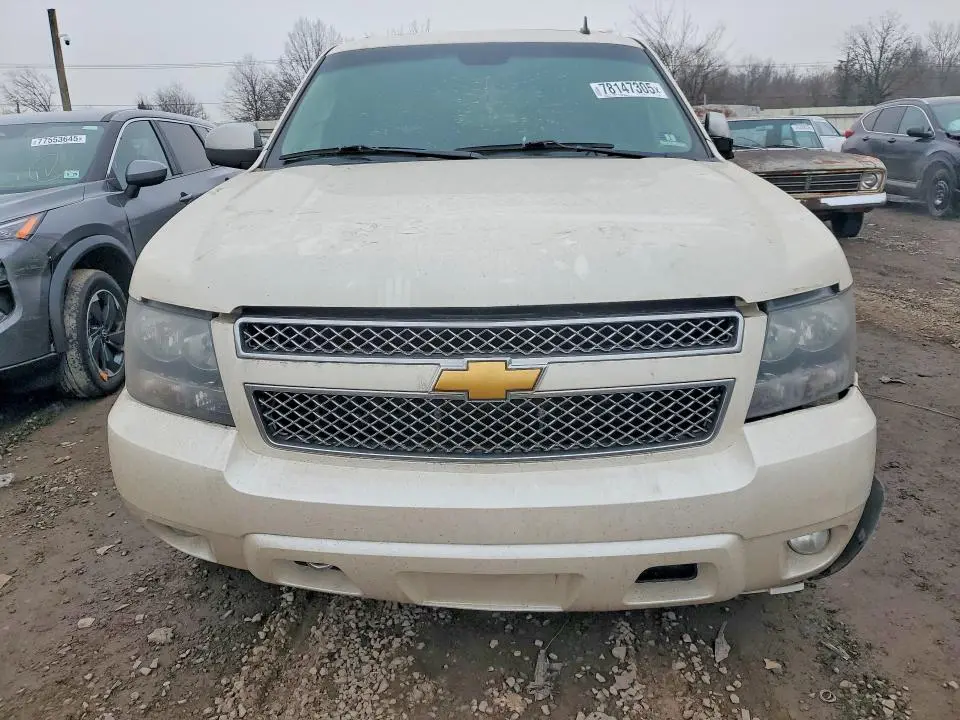 2013 CHEVROLET SUBURBAN K1500 LTZ  
