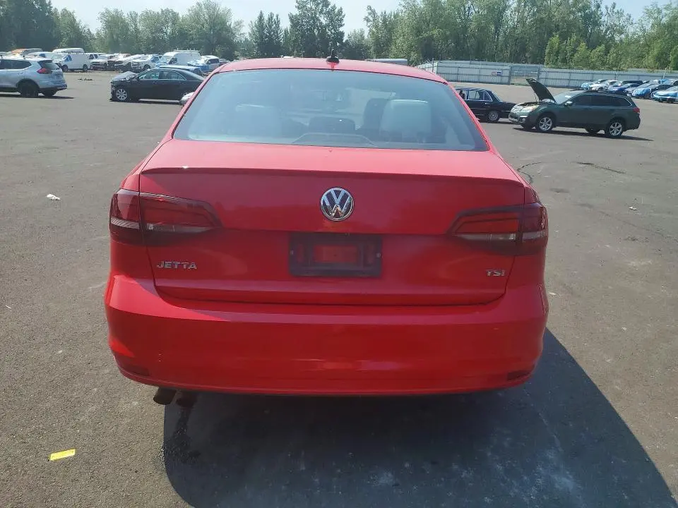 2016 VOLKSWAGEN JETTA SPORT  