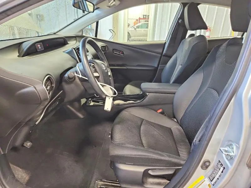 2016 TOYOTA PRIUS THREE  
