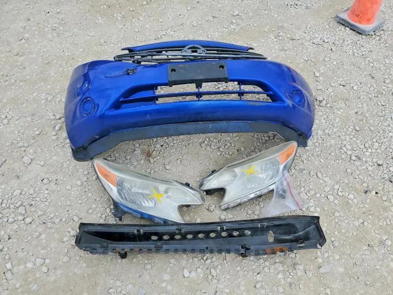 2016 NISSAN VERSA NOTE   