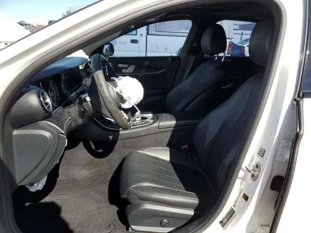 2019 MERCEDES-BENZ E 300  