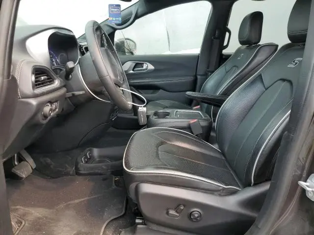 2019 CHRYSLER PACIFICA LIMITED  