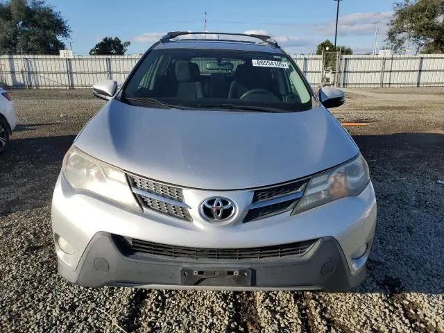 2014 TOYOTA RAV4 XLE  