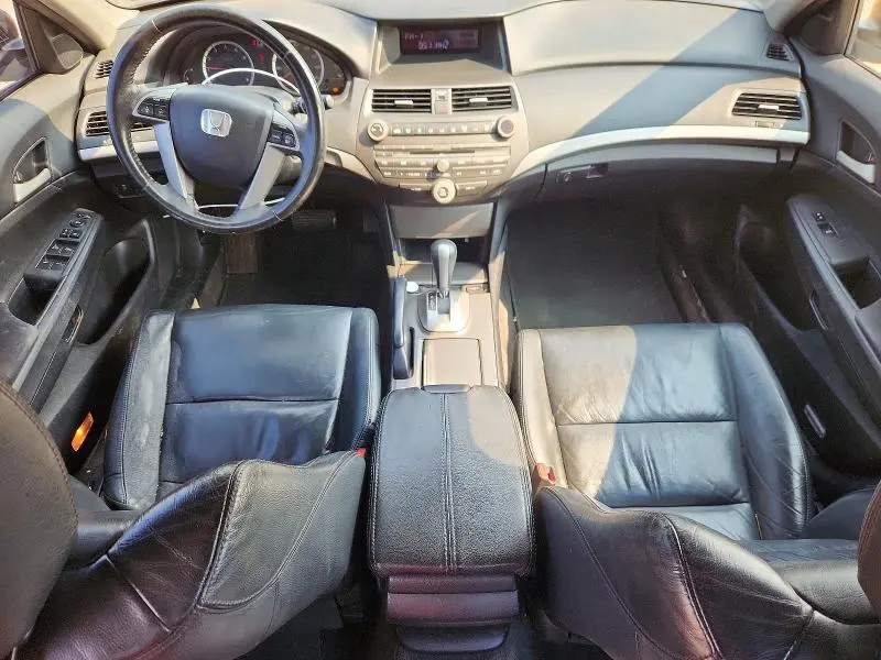 2011 HONDA ACCORD SE  