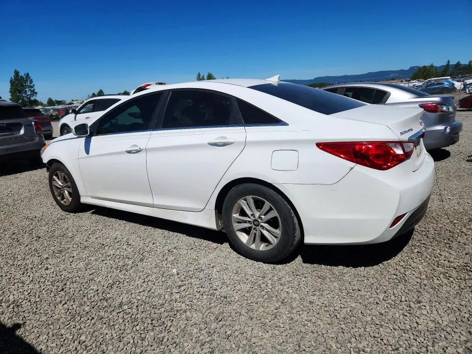 2014 HYUNDAI SONATA GLS  