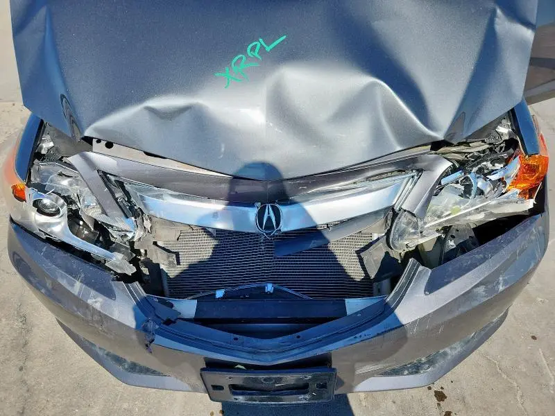 2013 ACURA ILX 20 TECH  