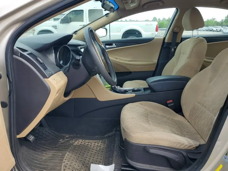 2011 HYUNDAI SONATA   