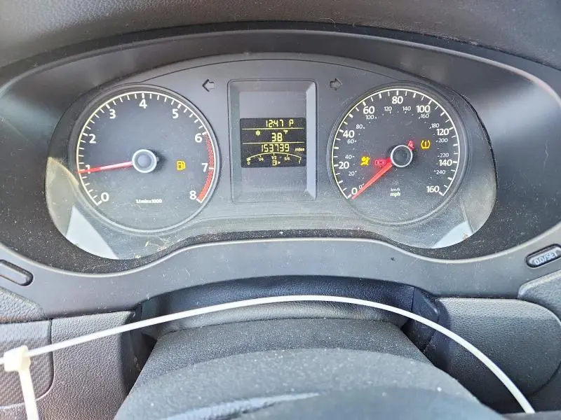 2012 VOLKSWAGEN JETTA BASE  