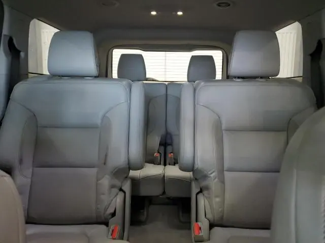 2017 GMC ACADIA SLT-2  