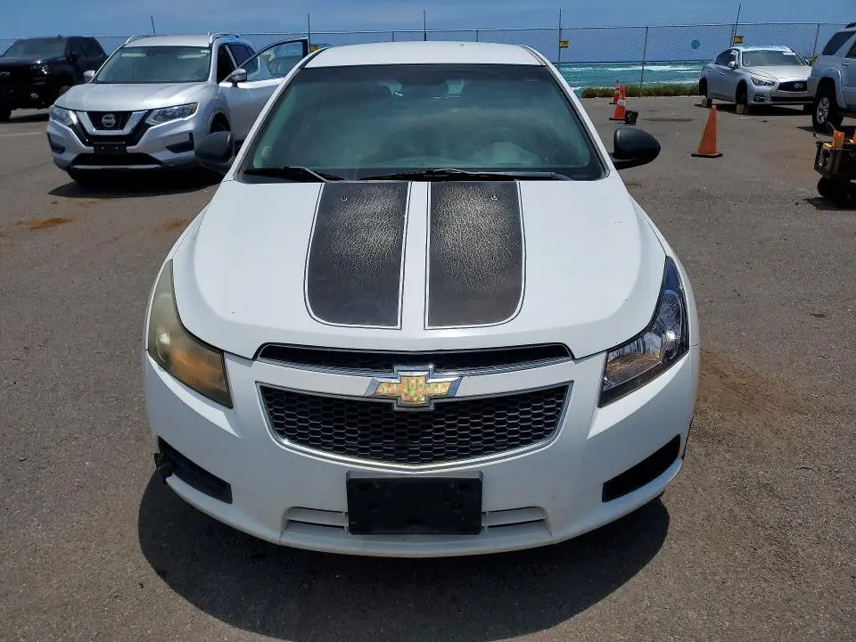 2011 CHEVROLET CRUZE LS  