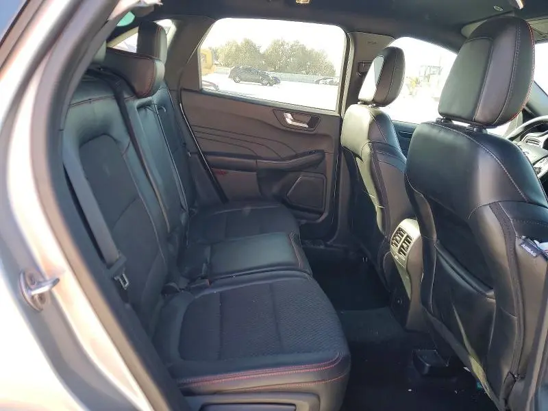 2023 FORD ESCAPE ST LINE  