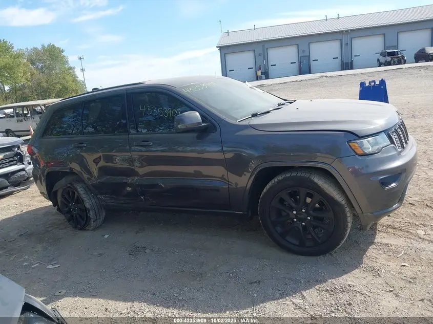 2017 JEEP GRAND CHEROKEE ALTITUDE 4X4