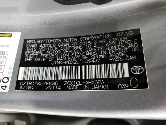 2020 TOYOTA C-HR XLE  