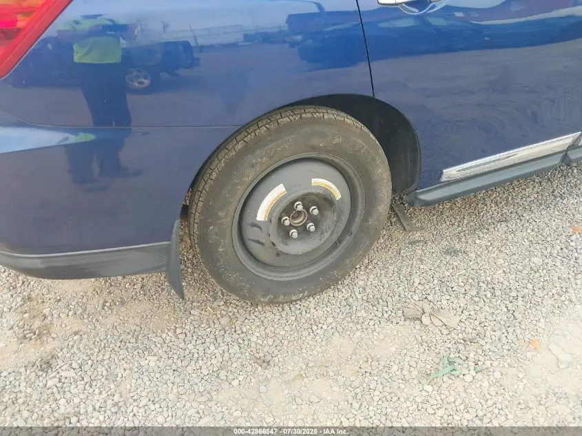 2017 NISSAN PATHFINDER PLATINUM