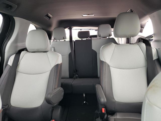 2023 TOYOTA SIENNA XSE