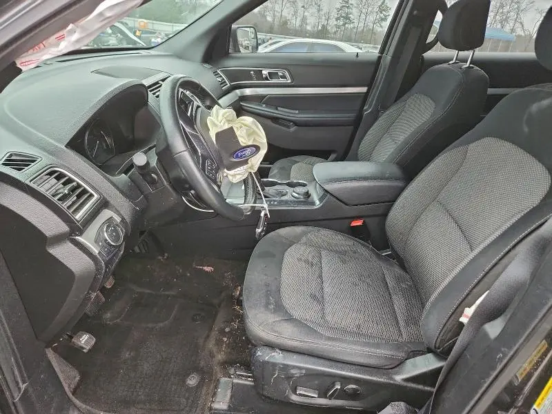 2017 FORD EXPLORER XLT  