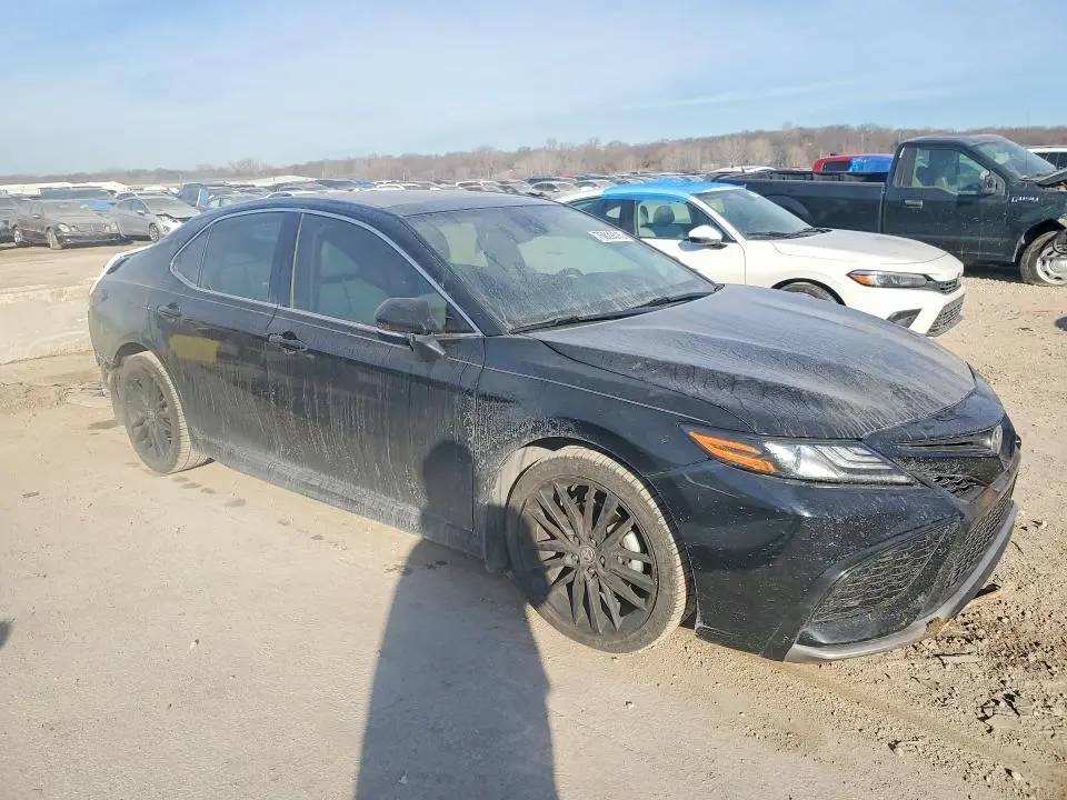 2021 TOYOTA CAMRY XSE  