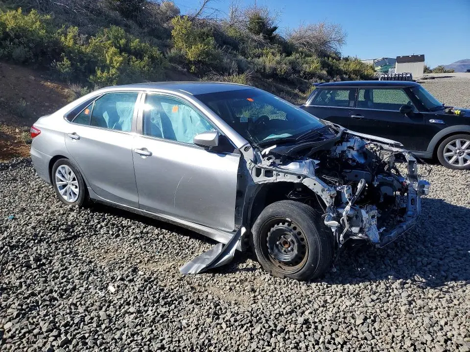 2015 TOYOTA CARMY   
