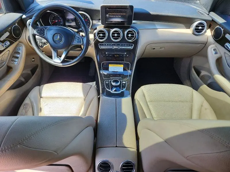 2017 MERCEDES-BENZ GLC 300  