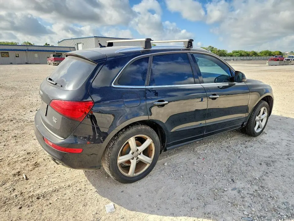 2017 AUDI Q5 PREMIUM PLUS  