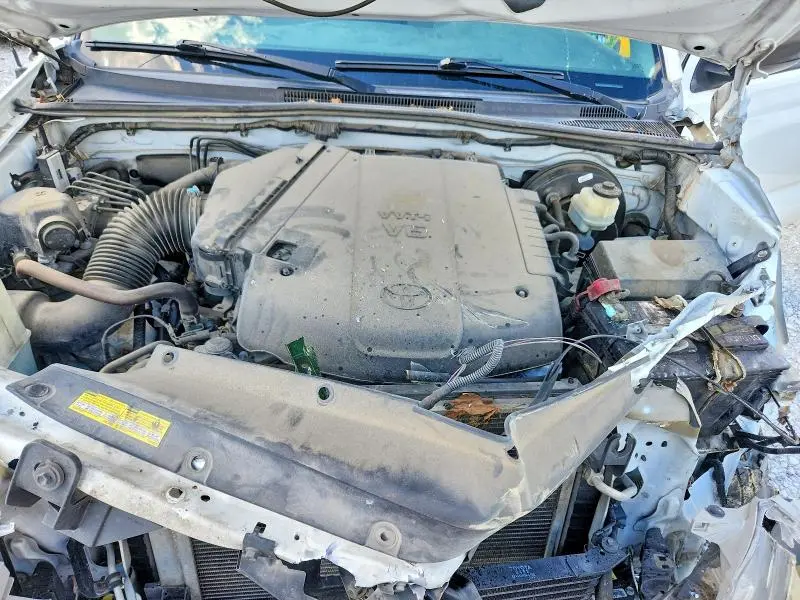 2015 TOYOTA TACOMA V6  