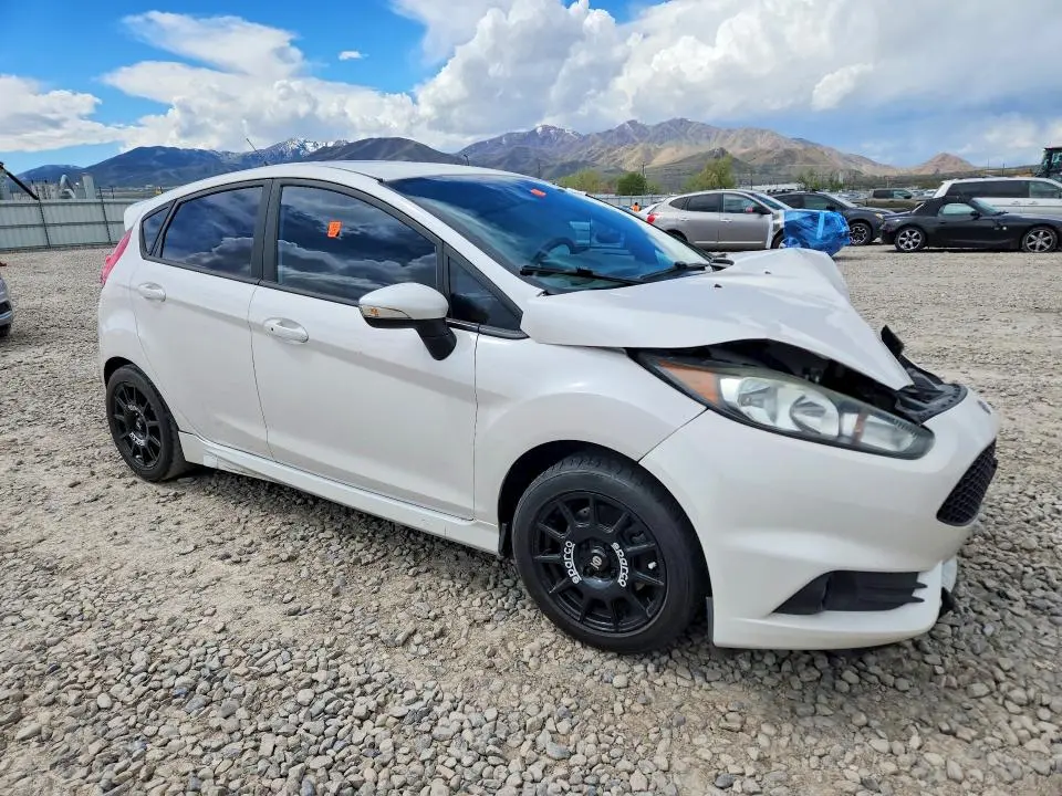2016 FORD FIESTA ST  