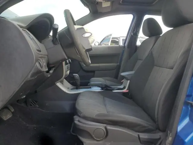 2010 FORD FOCUS SE  