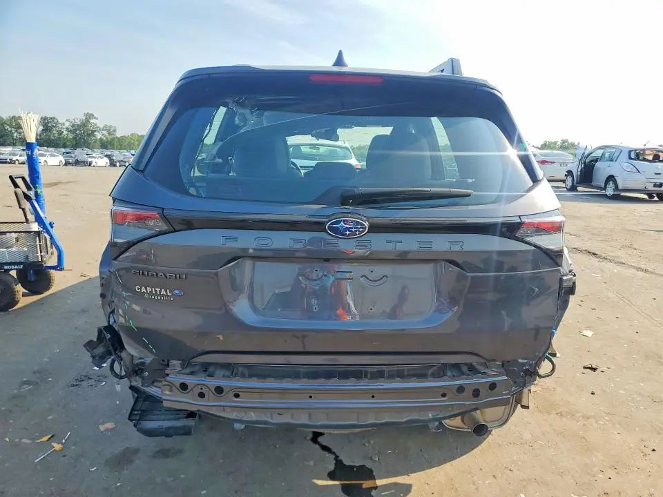 2025 SUBARU FORESTER   
