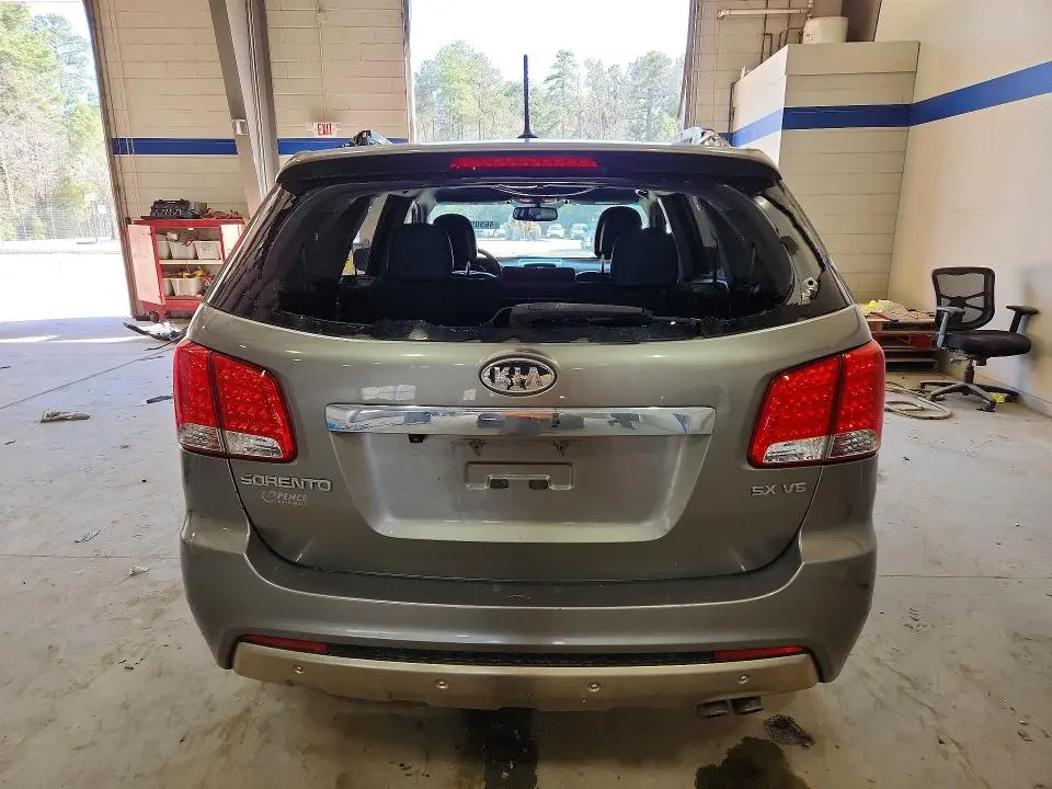 2011 KIA SORENTO SX  