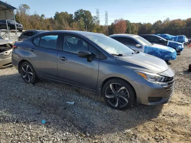 2023 NISSAN VERSA SR  