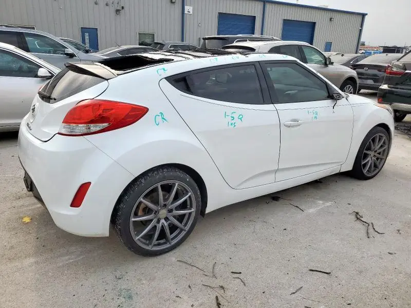 2016 HYUNDAI VELOSTER 