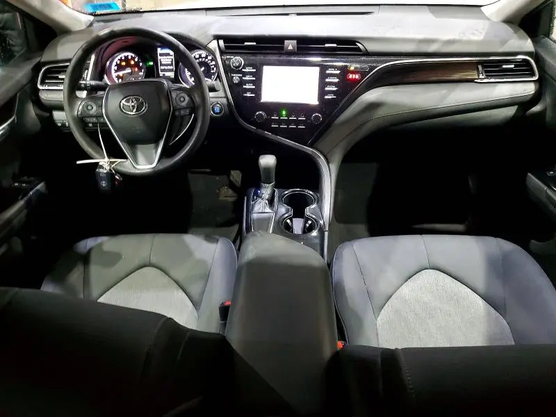 2019 TOYOTA CAMRY LE  