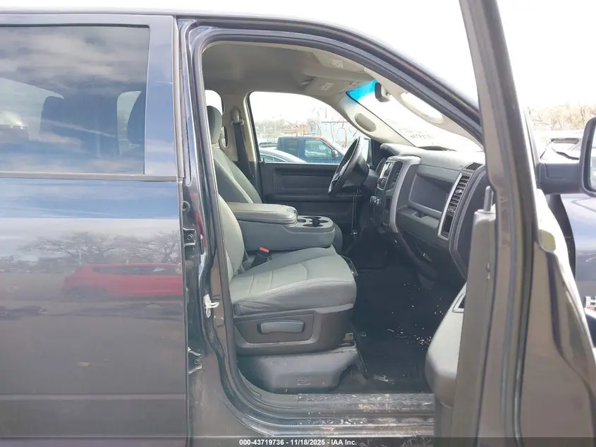 2014 RAM 1500 EXPRESS