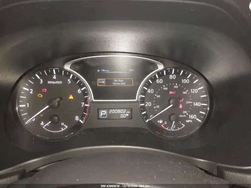 2014 NISSAN PATHFINDER SV