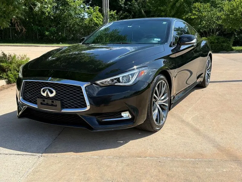 2018 INFINITI Q60 3.0T LUXE  