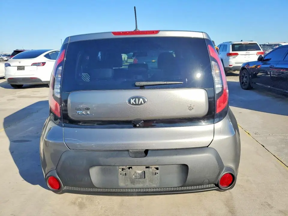 2015 KIA SOUL +  