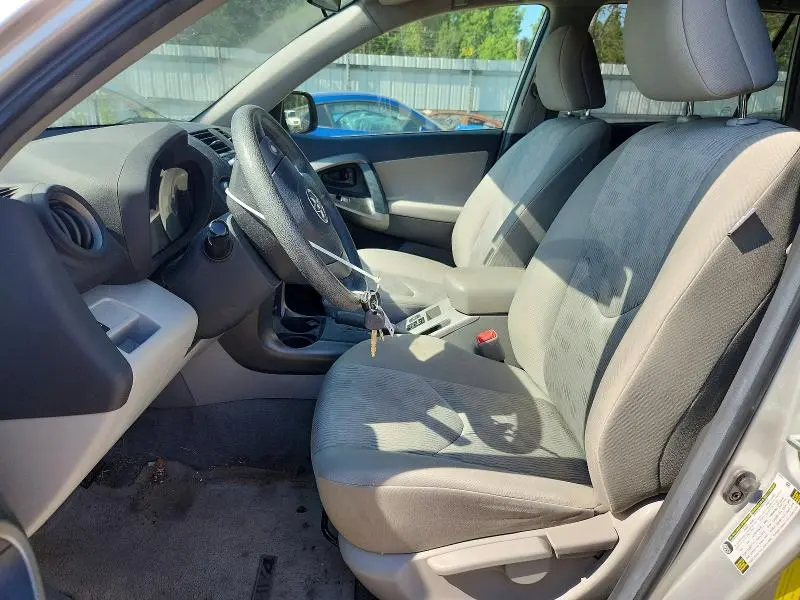 2010 TOYOTA RAV4 BASE  